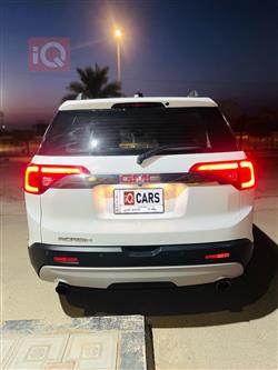 GMC Acadia